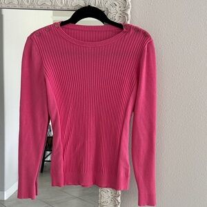 J McLaughlin Seaspray Pink Ribbed Sweater with Button Details